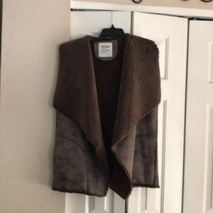 Sherpa lined, weathered suede like vest jacket M/L